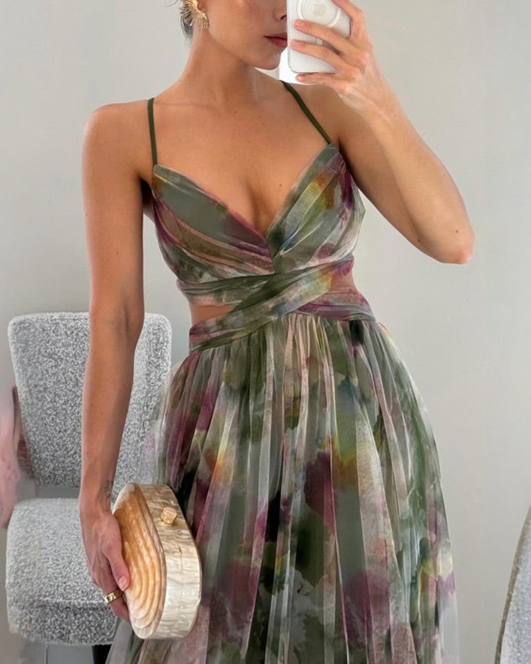Kamila - Czarujące maxikleid z kwiatowym nadrukiem