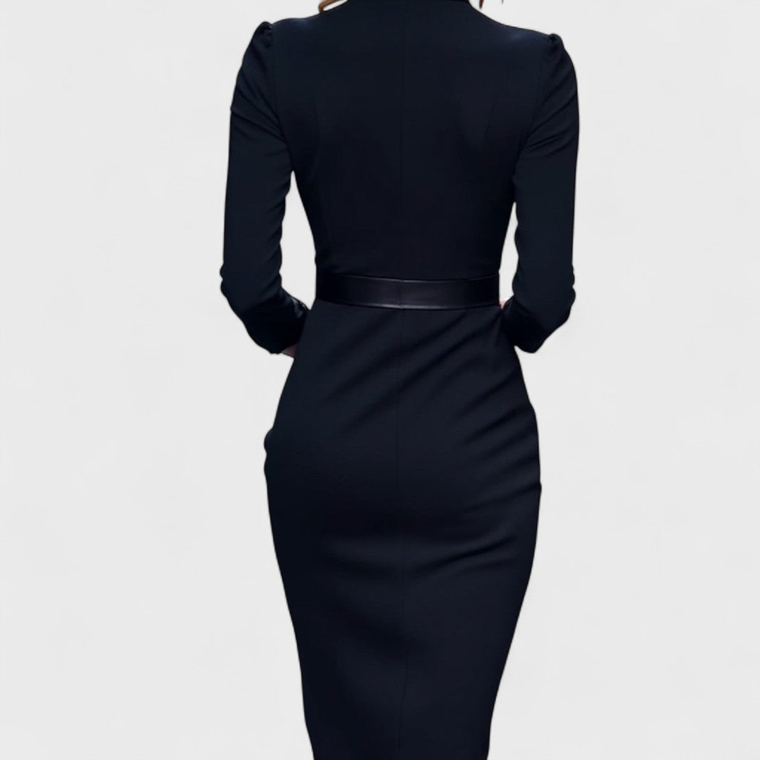 Mandarynka - Elegancka Czarna Sukienka z Paskiem i Kołnierzem