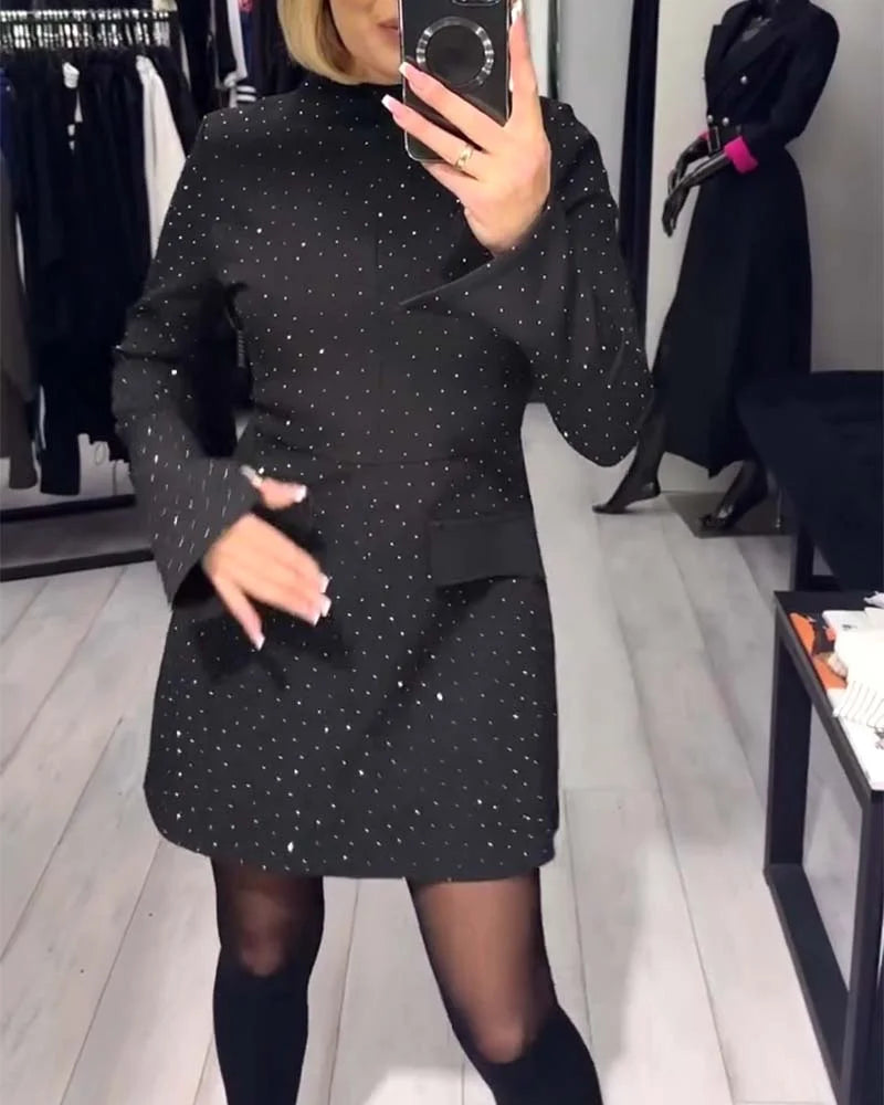 Alina - Elegancka błyszcząca sukienka w cekiny
