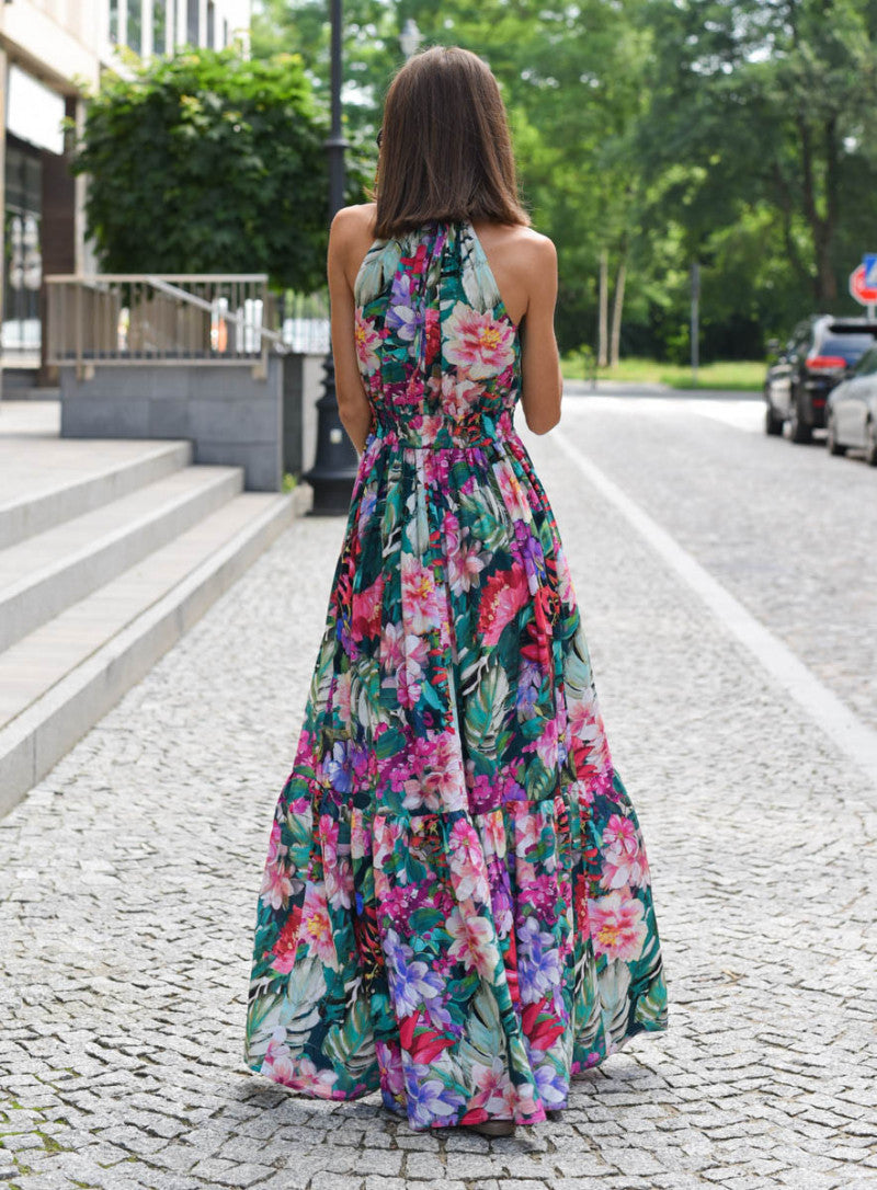 Julita - Zwiewna Sukienka Maxi w Kwiaty z Wiązaniem na Szyi i Falbaną